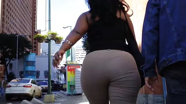 پرنده سايت سكسي خفن زن